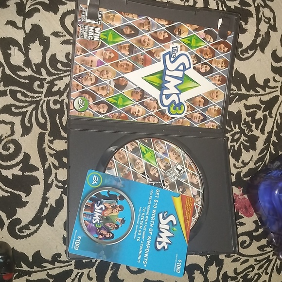 The Sims 3 Game (Windows/Mac: Mac and Windows, DVD Rom 2009) Manuals included - Picture 2 of 2